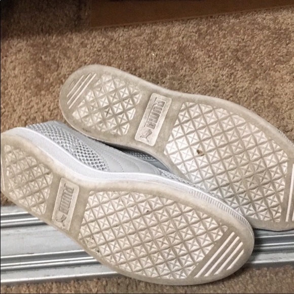 Puma shoes - Picture 3 of 3